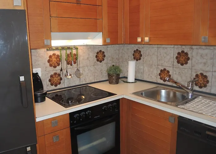 Aphrodite By Fewotessin Apartament Brissago